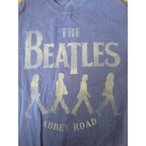 The Beatles Abby Road Silhouettes Distressed Vtg Style Design Blue T-Shirt S 35"